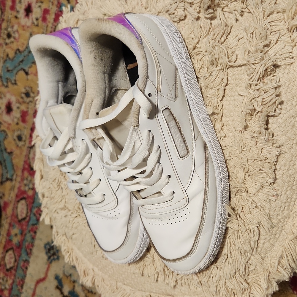 Reebok Classic Club Vintage White Sneakers Women’s 8.5